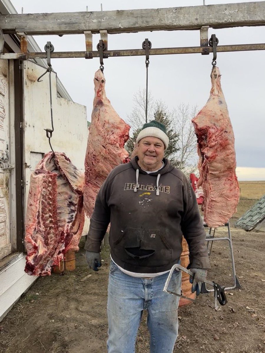.@SenatorTester went from meeting with Montanans at a small business to butcher some Montana beef. Get you a Senator who can do both. #mtpol #mtnews