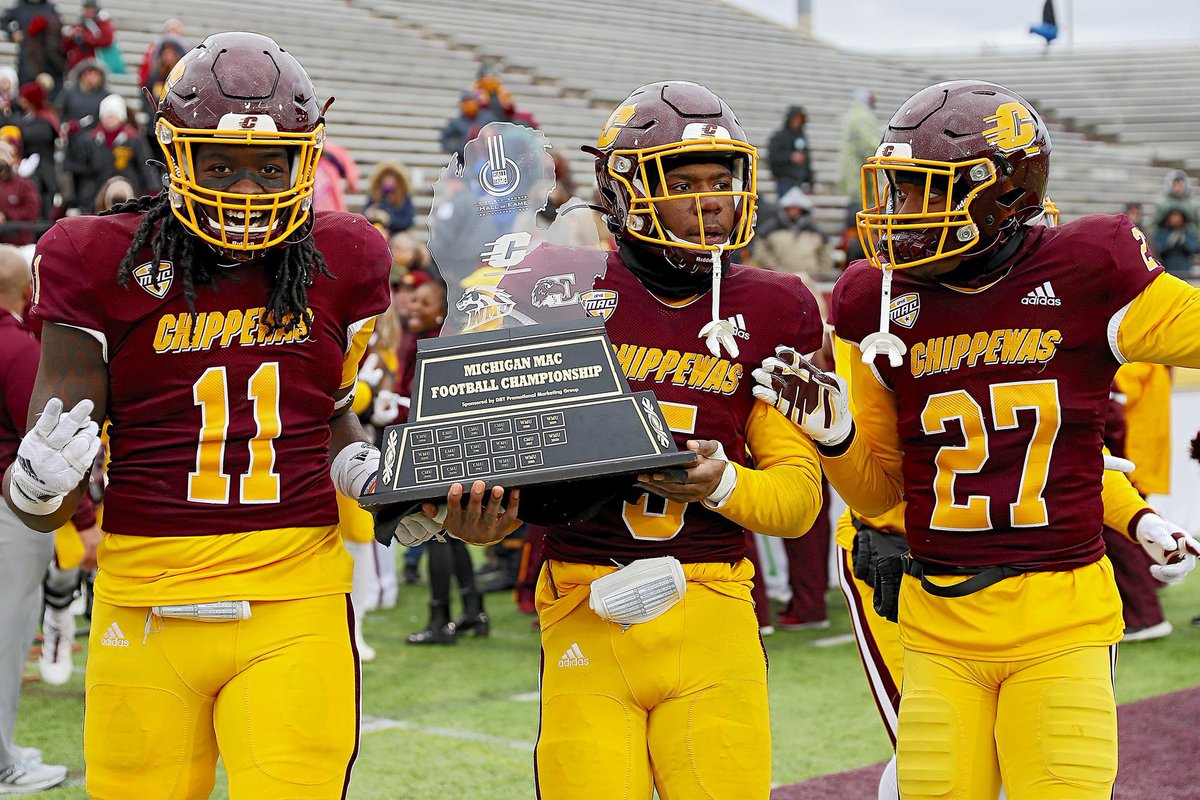 Joey DeBrincat 🦦 (@joey_debrincat) on Twitter photo Happy to receive a PWO Offer from <a href="/CMU_Football/">Central Michigan Football</a>!!! #FireUpChips 🔥⬆️
<a href="/CoachCalley21/">Chris Calley</a> <a href="/RobbAkey/">Robb Akey</a> <a href="/RisingStars6/">Rising Stars Academy</a> <a href="/TheD_Zone/">The D Zone</a> <a href="/AllenTrieu/">Allen Trieu</a>
<a href="/LodragonsF/">@lodragons_football</a> @John_cmu29 Happy to receive a PWO Offer from <a href="/CMU_Football/">Central Michigan Football</a>!!! #FireUpChips 🔥⬆️
<a href="/CoachCalley21/">Chris Calley</a> <a href="/RobbAkey/">Robb Akey</a> <a href="/RisingStars6/">Rising Stars Academy</a> <a href="/TheD_Zone/">The D Zone</a> <a href="/AllenTrieu/">Allen Trieu</a>
<a href="/LodragonsF/">@lodragons_football</a> @John_cmu29