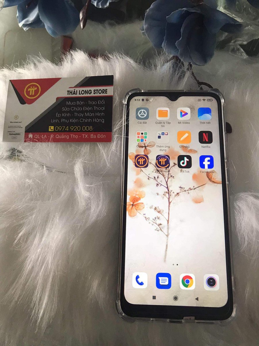 Nguyenlong052's tweet photo. 50 triệu Pi tiếp tục được nạp lên lương lại về, liên tục thế này Pioneer khoái khoái. Đợi gì nữa liên hệ Shop Thái Long Store đổi 100% Pi hoặc mua điện thoại j2 G532, Mi A9 siêu phẩm trong tầm giá nào.📷📷📷 https://t.co/RroUrF6kQC