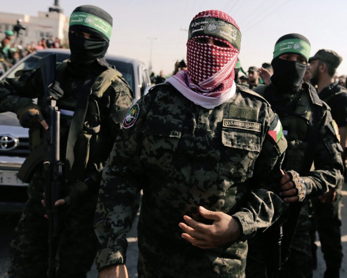 إذا هزمت غزة ستعيش الأمة في هوان وذلة لعقود طويلة،وإذا انتصرت غزة وفلسطين وهذا وعد الله الأبدي للمؤمنين بعد الصبر والتضحية والثبات واليقين فإن هذه ستكون البداية لتحرر الأمة من ربقة الظالمين " حَتَّىٰٓ إِذَا ٱسْتَيْـَٔسَ ٱلرُّسُلُ وَظَنُّوٓاْ أَنَّهُمْ قَدْ كُذِبُواْ جَآءَهُمْ