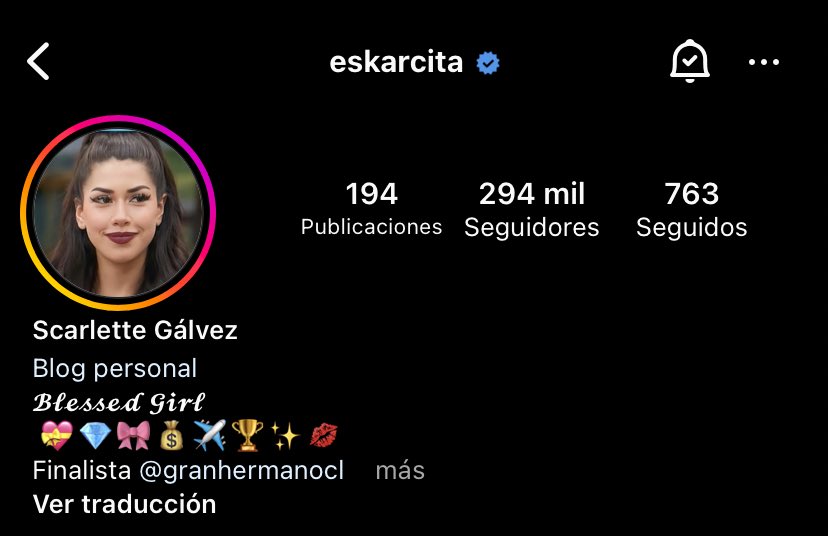 shiituuu's tweet photo. Me están webiando que las toxiconistas están llamando a dejar de seguir a la eskarcita solo por que está a nada de pasar en seguidores a coni? ashdkajjasd Que ardidas están las weonas ni porque ganó dejan de tirar 
💩 

#GranHermanoCHV #teameskarcita #GranHermanoChile https://t.co/2HaOryETPr