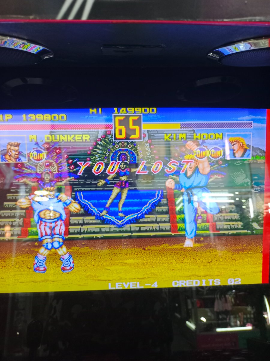 NintenCano's tweet photo. #FightFever
Kim Hoon de Mexico (un mexicano que tiene nombre coreano?) el tipico rival del protagonista que viste un gi de diferente color
Hubiera preferido que fuera un vaquero 🤠
Antes de Jhun Hoon (KOF) estuvo este tipo.
Se parece a Andy Bogard 😅 https://t.co/3f8ehAEXiG