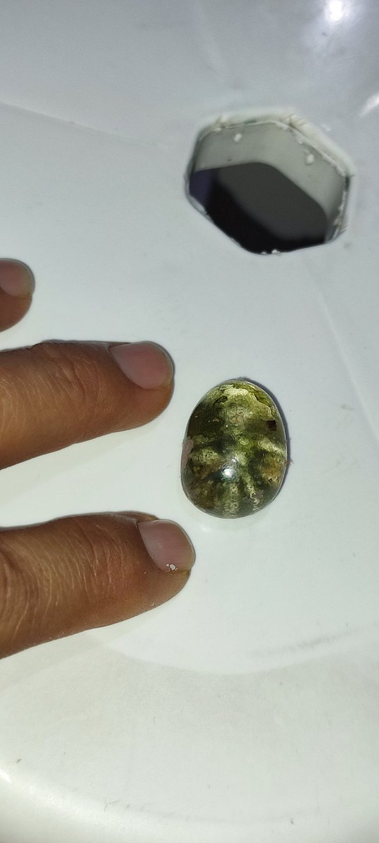 memo_power's tweet photo. Tengo unos amigos que están de visita en #CanCun  y resulta que encuentran en el mar específicamente en playa langosta esto, alguien sabe que es? @AlfredoEnMix https://t.co/LJz0pWFSxM