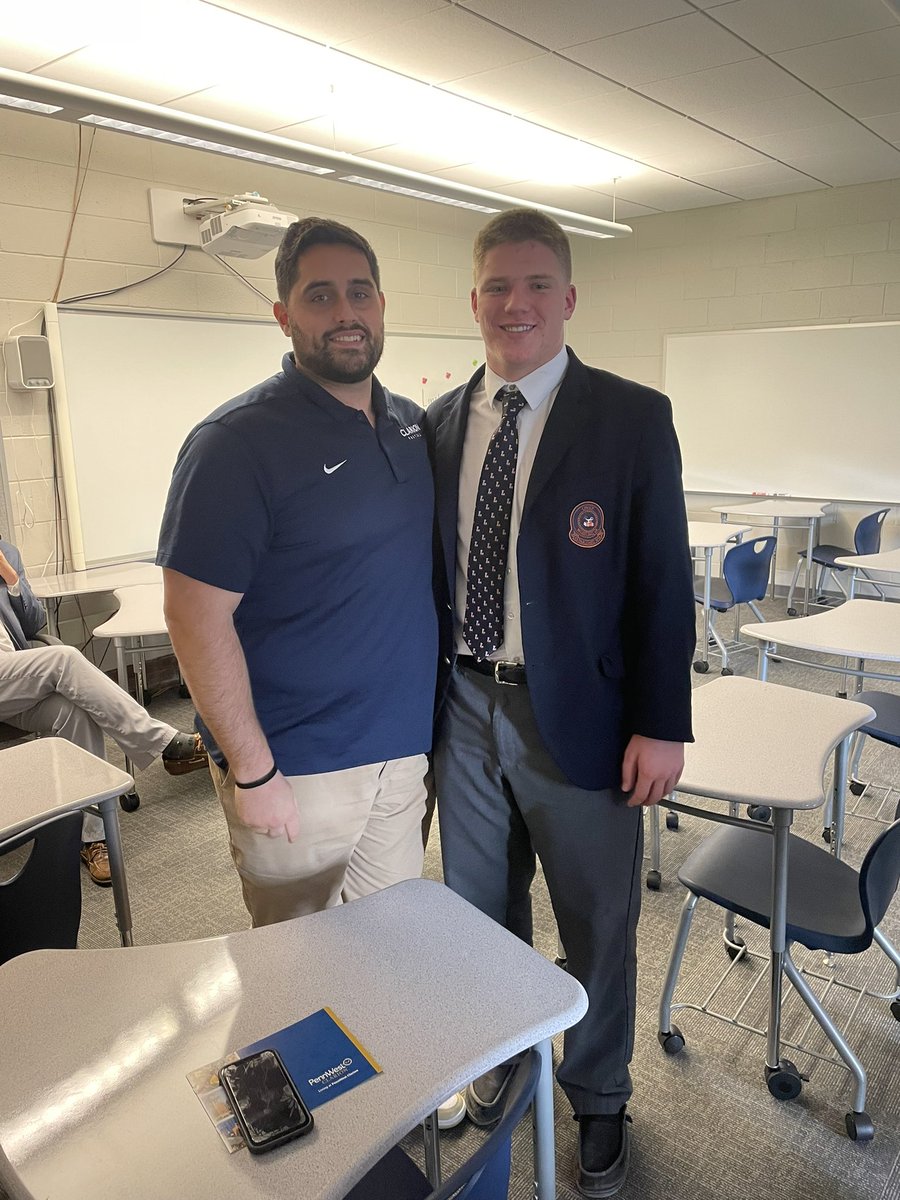 Thank you <a href="/vrizz52/">Vinnie Rizzo</a> for stopping by today!!! Can’t wait to get up on a visit at <a href="/ClarionFootball/">Clarion Football</a>
<a href="/LinslyFootball/">Linsly Football</a>