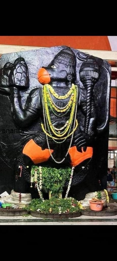 SaurabhKuthe5's tweet photo. सीता शोकविनाशाय राममुद्रा घराय च ।रावणान्तकुलच्छेदकारिणे ते नमों नमः ॥
🌼🌼🌼🌼🌼

#जय_बजरंगबली 🙏🚩 https://t.co/J99r71YsLJ