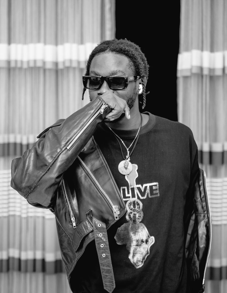 mazzbeatz's tweet photo. Up coming sugar daddy 😎😎#Ndonde https://t.co/weiAGnPjor