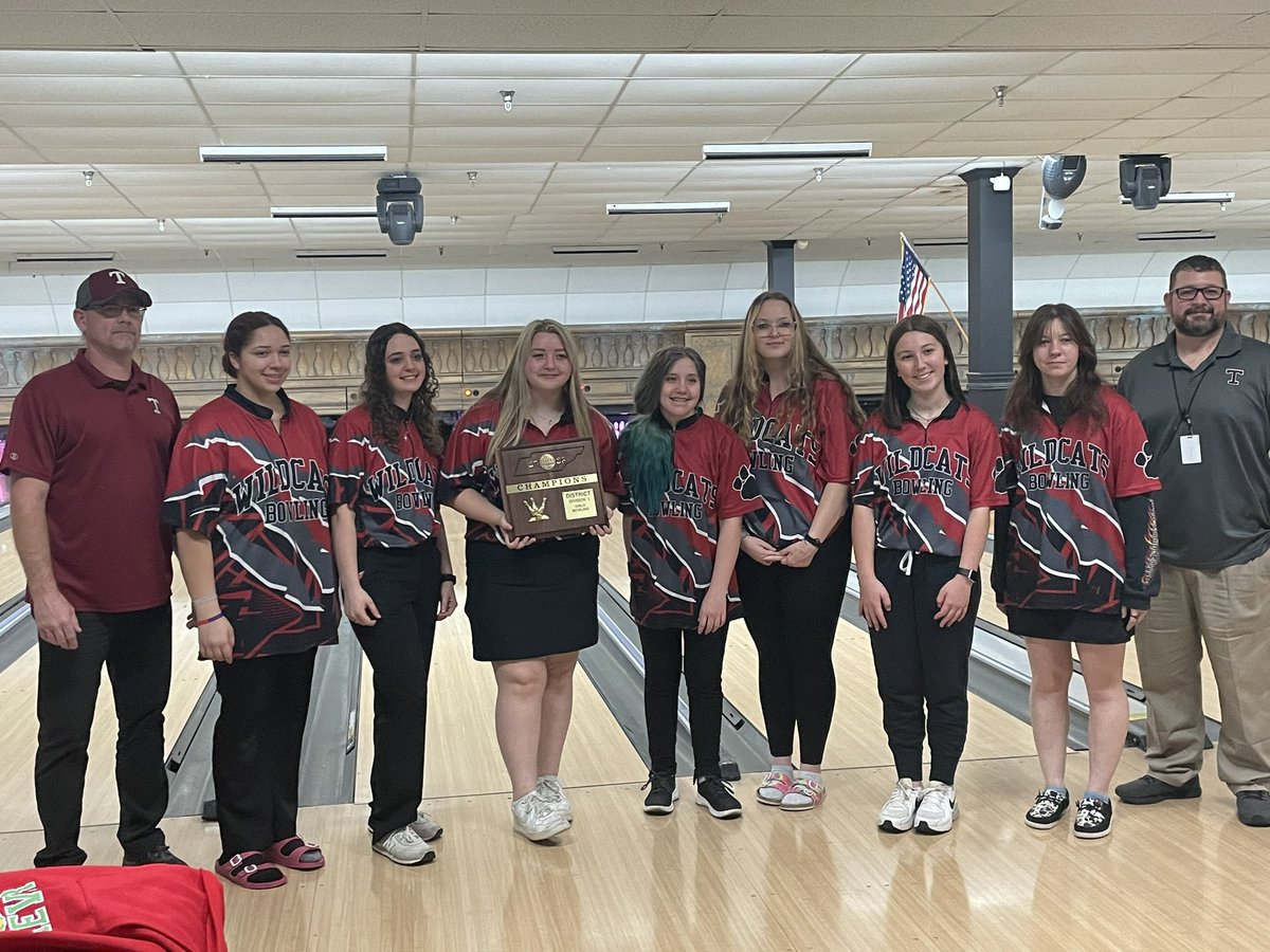 Brett Petty (@bret_petty) on Twitter photo Congratulations to the <a href="/TullahomaHS/">Tullahoma HS</a> girls bowling team for winning the district championship today in Columbia. <a href="/TCSPublic/">TullahomaCitySchools</a> Congratulations to the <a href="/TullahomaHS/">Tullahoma HS</a> girls bowling team for winning the district championship today in Columbia. <a href="/TCSPublic/">TullahomaCitySchools</a>