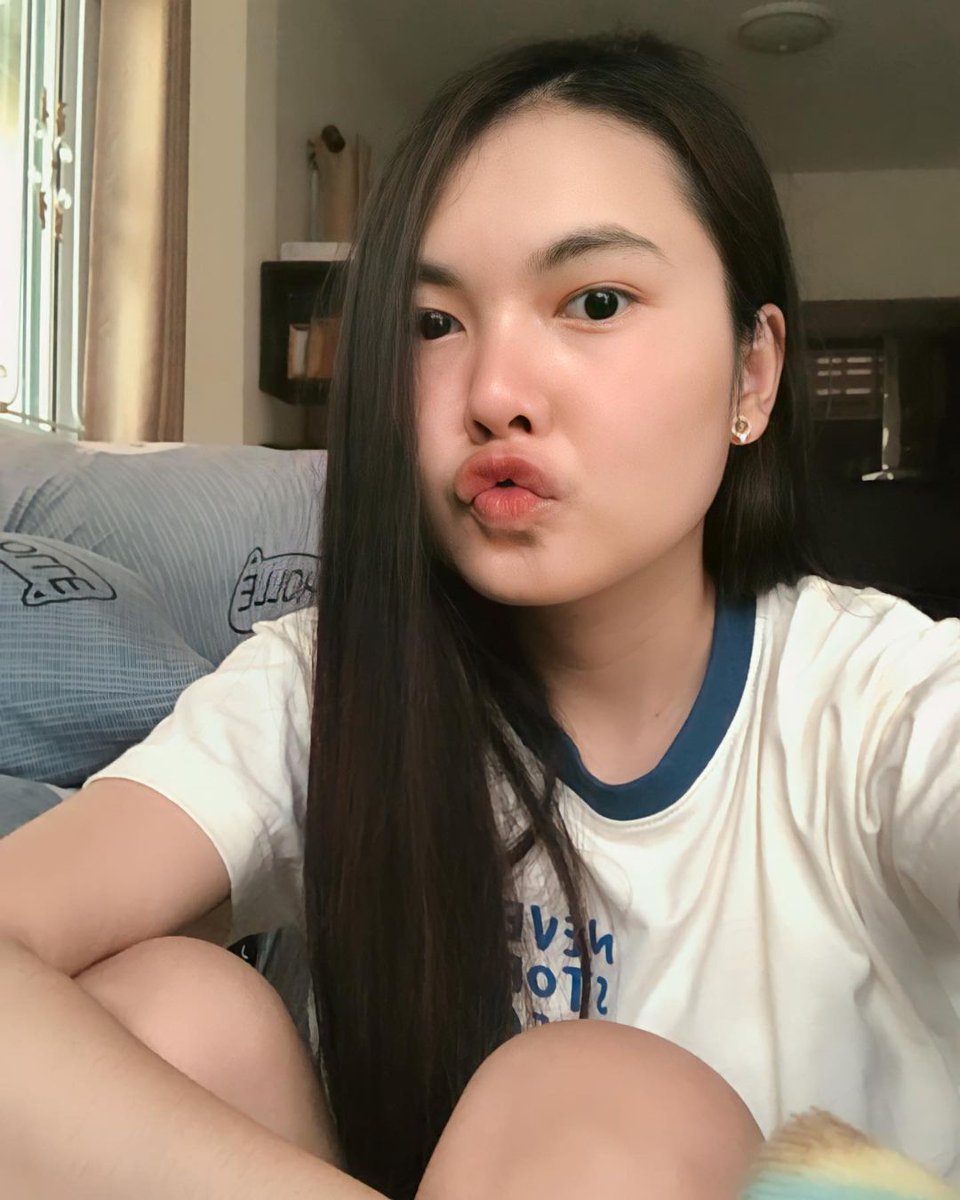 alisamineee's tweet photo. รักใครให้ทำปากจู๋

#รีทวิต #พยาบาลน่ารัก https://t.co/VjjpTmFxgc