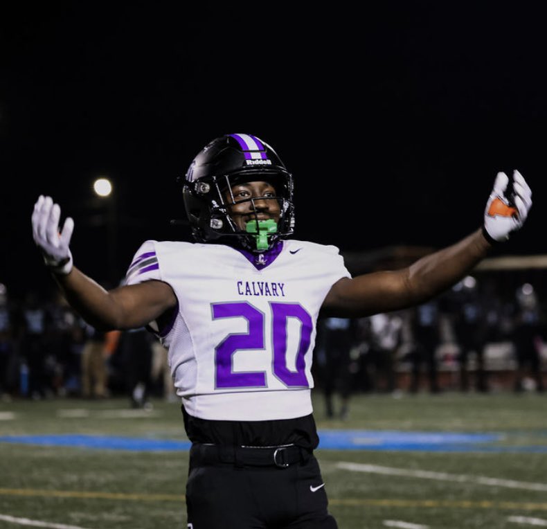 PoodaLewis's tweet photo. Full Freshman Year Highlights https://t.co/R9ZsZsIxWy @stroudmr @Cavalier_Sports @CoachNelsonESA @xixnyne @CoachAlexMathis @GJKinne @ChadSimmons_ @RivalsCamp @RecruitGeorgia @TrovonReed @RustyMansell_ @corypeoples https://t.co/fx9ECGX3bY