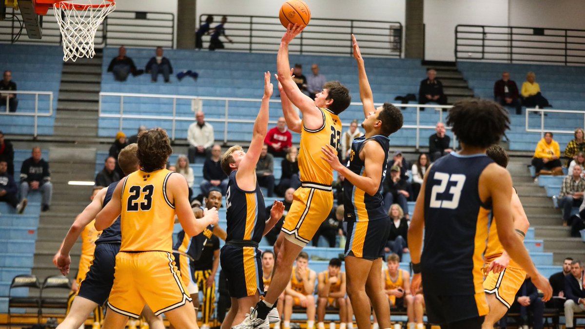 GustieAthletics's tweet photo. .@Gustavus_MBB stays hot in conference play, improving to 5-3 overall and 4-0 in the league with 93-76 win over St. Scholastica.

Recap: https://t.co/QG0wWRHNzS

#GoGusties | #d3hoops https://t.co/tCrKggNZ0f