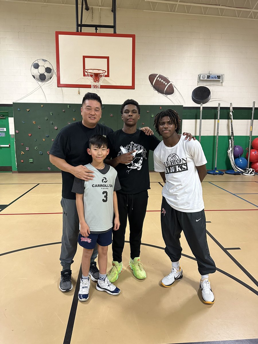 Thank you to these amazing young men @joshmass7 and Jazz, @HebronHawksBB players for coming by our practice tonight working out with the boys and setting a great example. Future leaders. So thankful they took time out their busy day. The team was excited. Go Hawks! @Hebron_HS