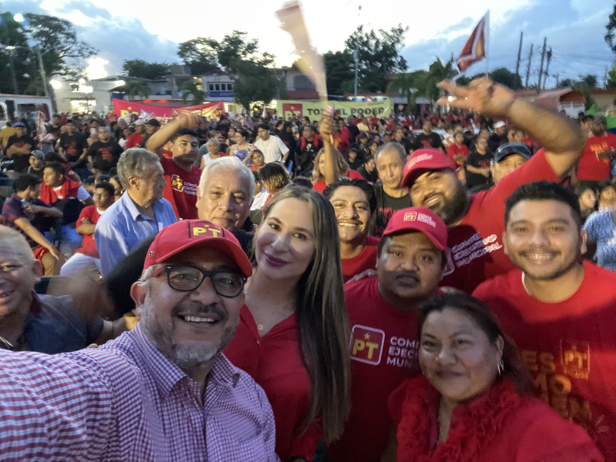 GERARDODAVIDROD's tweet photo. Así nos recibió Tulúm, Quintana Roo.
Agradecemos l recepción, el compañerismo y compromiso de nuestra querida compañera @RifkaQueruel . 
El Partido del Trabajo está en excelentes manos.
@empoderando2016 @JARODRIGUEZ63  @GerardoRL2021 https://t.co/q9qXvD3wRH