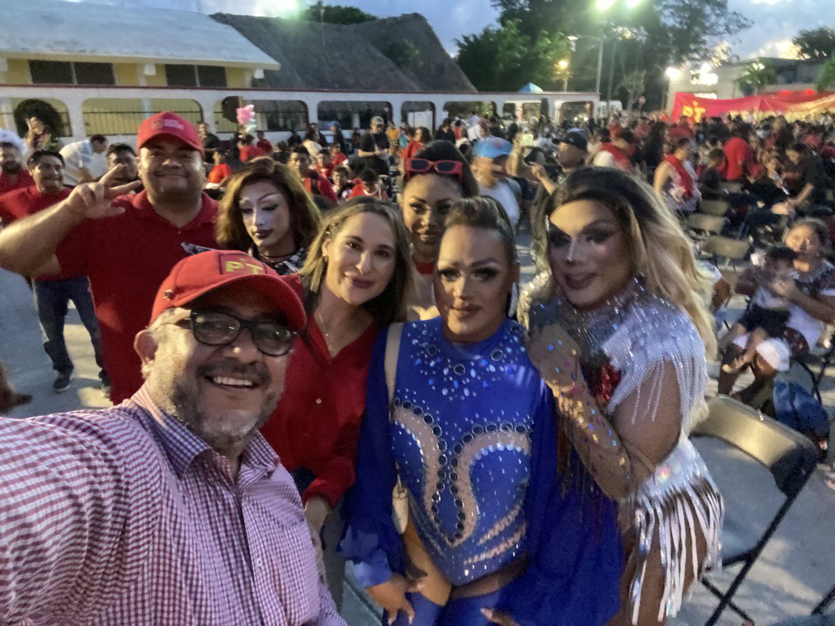 GERARDODAVIDROD's tweet photo. Así nos recibió Tulúm, Quintana Roo.
Agradecemos l recepción, el compañerismo y compromiso de nuestra querida compañera @RifkaQueruel . 
El Partido del Trabajo está en excelentes manos.
@empoderando2016 @JARODRIGUEZ63  @GerardoRL2021 https://t.co/q9qXvD3wRH