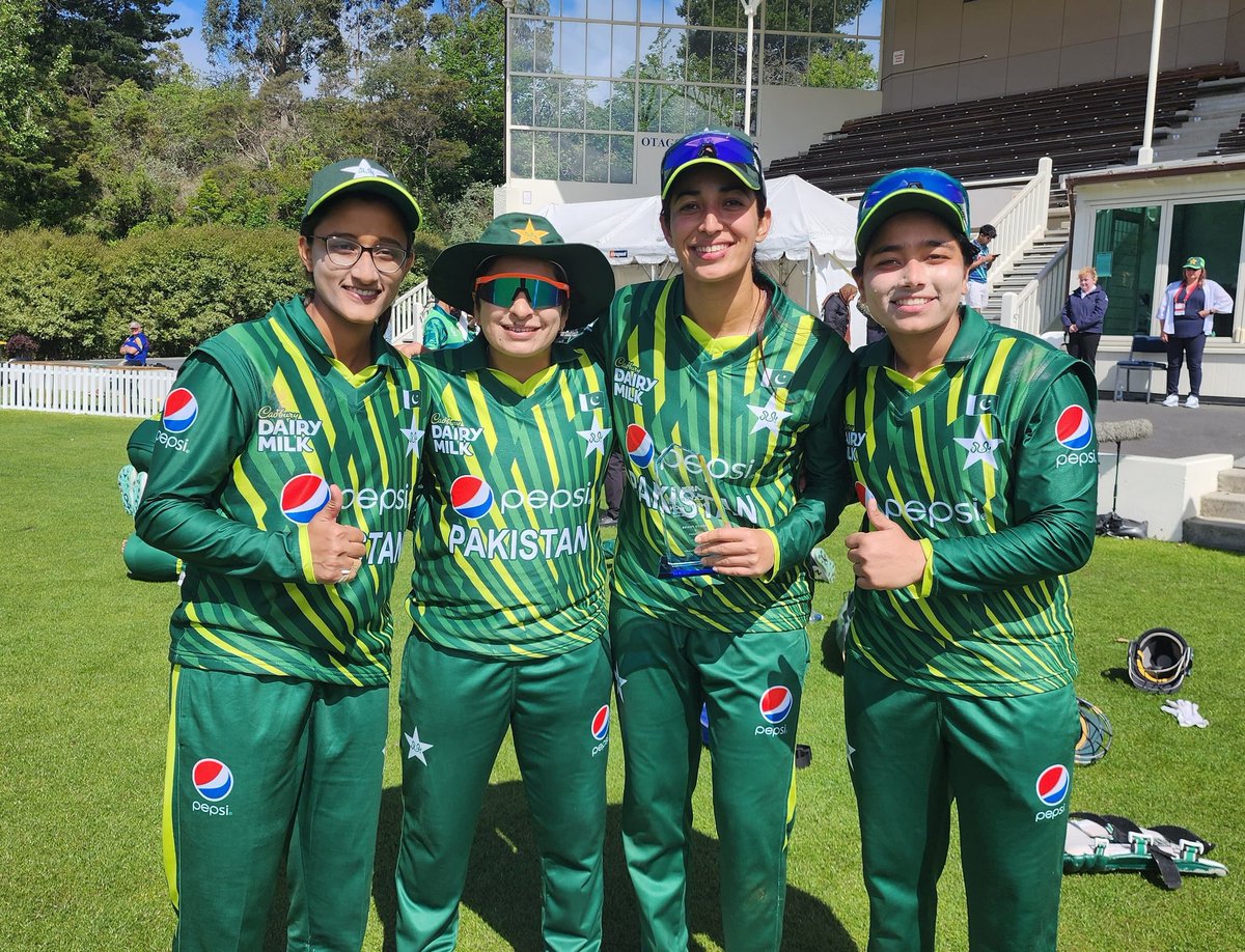 TheRealPCB's tweet photo. That sweet series win feeling 👍🤗

#NZWvPAKW | #BackOurGirls https://t.co/cs6rKRrjNy