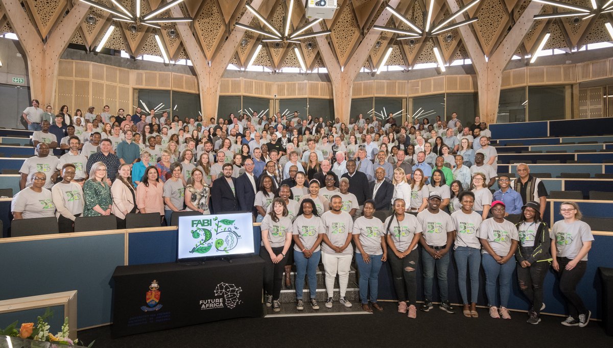 FABI TURNS 25! The Forestry &amp; Agriculture Biotechnology Institute (<a href="/Fabiteam1/">FABI</a>) has marked 25 years as a leader in transformative research. “FABI’s success is the result of a strong vision, great people &amp; hard work,” said former UP VC Dr Johan van Zyl: ow.ly/R2sv50Qf3Iw