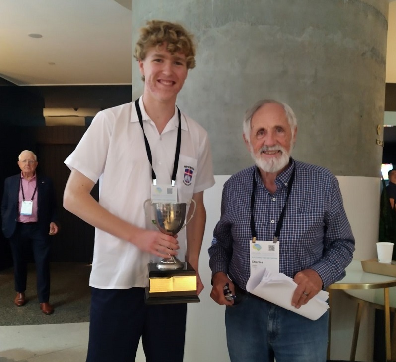 Congratulations to Samuel Richards, the WA state winner, who won the National Brain Bee Competition at the Australian Neuroscience Society conference in Brisbane today! Pictured with Emeritus Professor Charles Watson AM #ANS2023. Well done, Sam!! 🏆🏆