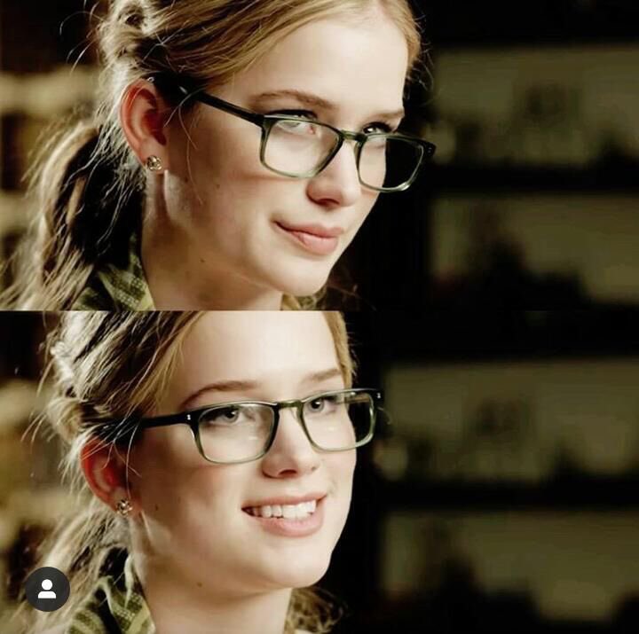 OG_KaylaAshly's tweet photo. I like to think that every once in a while Vanessa tries on her dads’ glasses. Someone make a cartoon version of this please?
Pics are from Pinterest & Google. ( credit to whomever originally uploaded this.)
#elizabethlail #matthewlillard #deadofsummer #scream96 #fnafmovie https://t.co/GmLUqYiABV