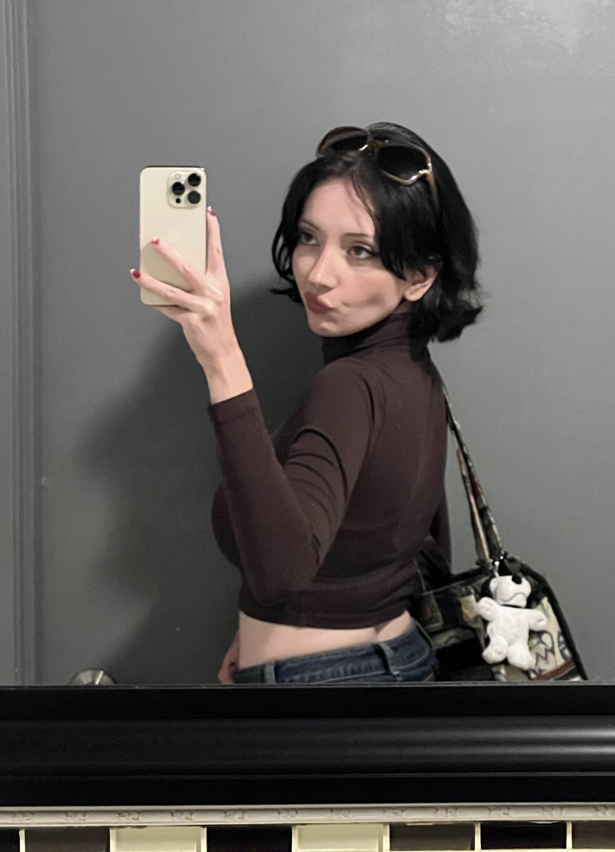 lycragun's tweet image. girl at cheliz