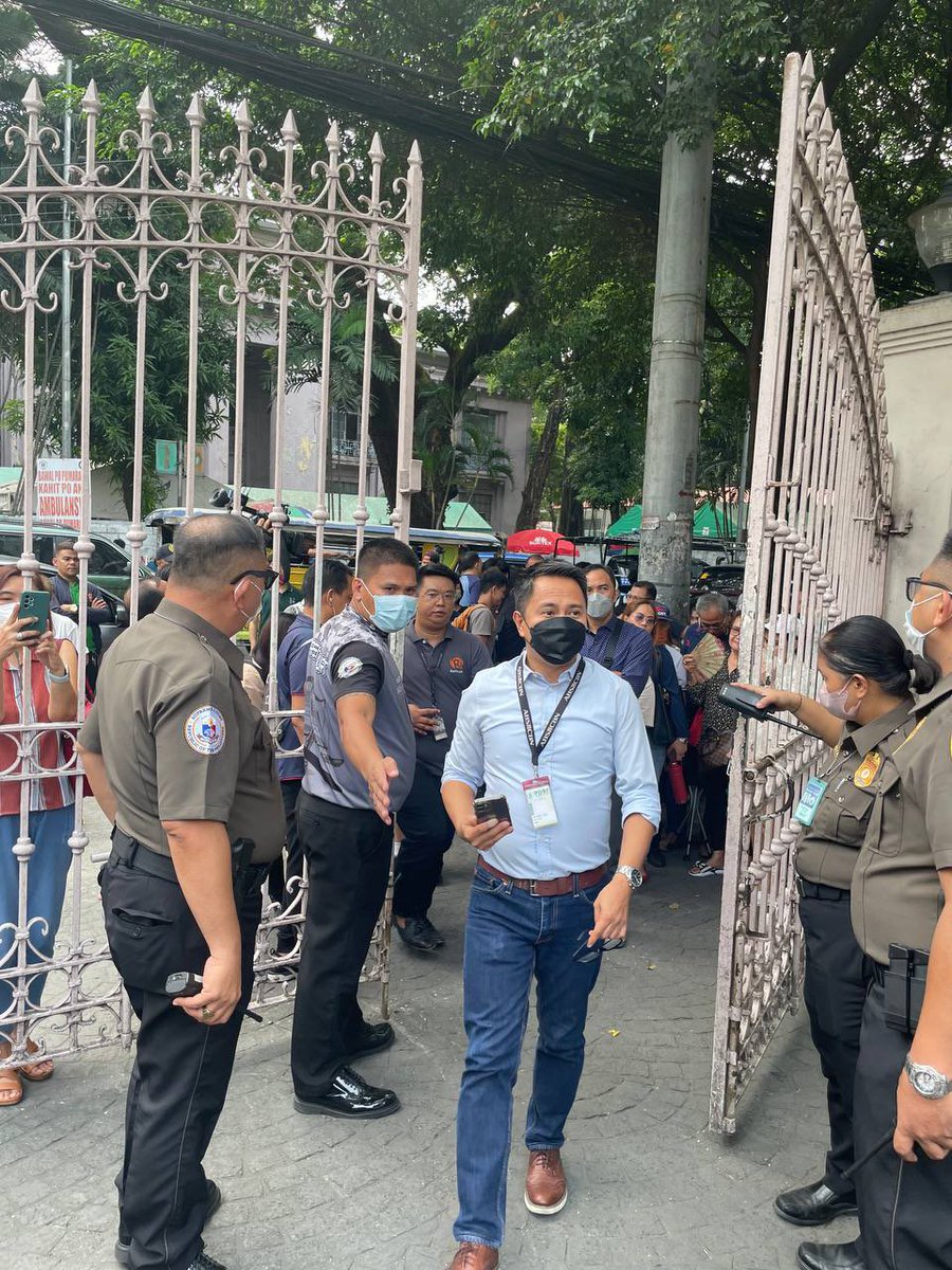 SCPh_PIO's tweet photo. The gates are now open to the public and members of the media. 

WATCH the #Bar2023 Results Announcement on YouTube https://t.co/PQarm3ThnW or Facebook https://t.co/z9lxyFSvqN?

#WeCanDoIt #HernanDoIt https://t.co/MYMOEbYrCn