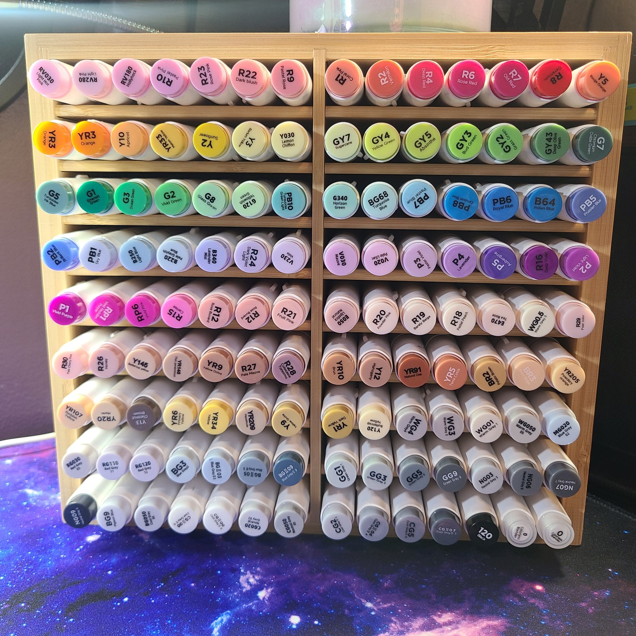 🎨Carrah🎨 on X: Ohuhu has a marker storage organizer and I am in
