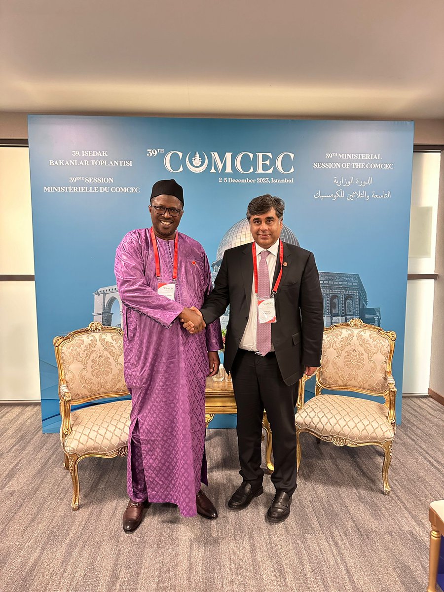 During a productive meeting with the Trade Minister of Gambia, I emphasized the crucial need to strengthen trade relations and promote the exchange of business knowledge. Fostering such knowledge exchange stands as a cornerstone for economic prosperity. #PakGambia #Trade