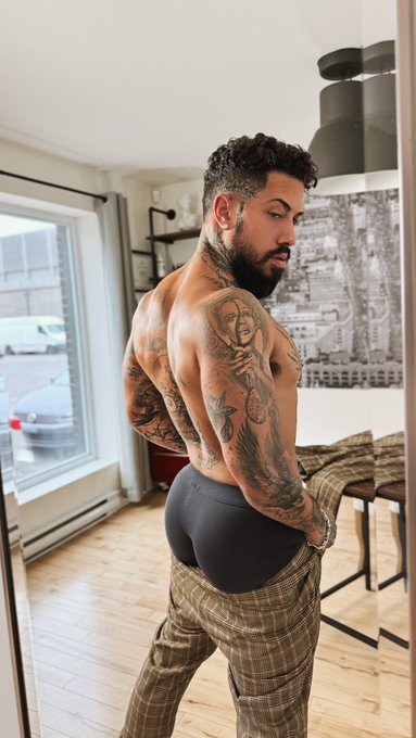 See anything you like?🍑 https://t.co/asbOojRYsz
