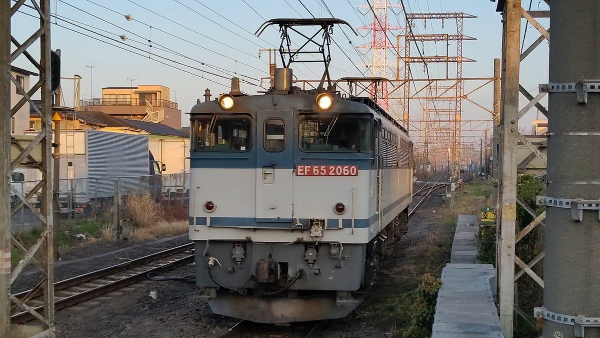 最後の最後は見に行けませんでした。
EF65 2065 
EF65 2063 
EF65 2060 
いずれも単機 単1788レ
#単1788レ
#EF652065 
#EF652063 
#EF652060