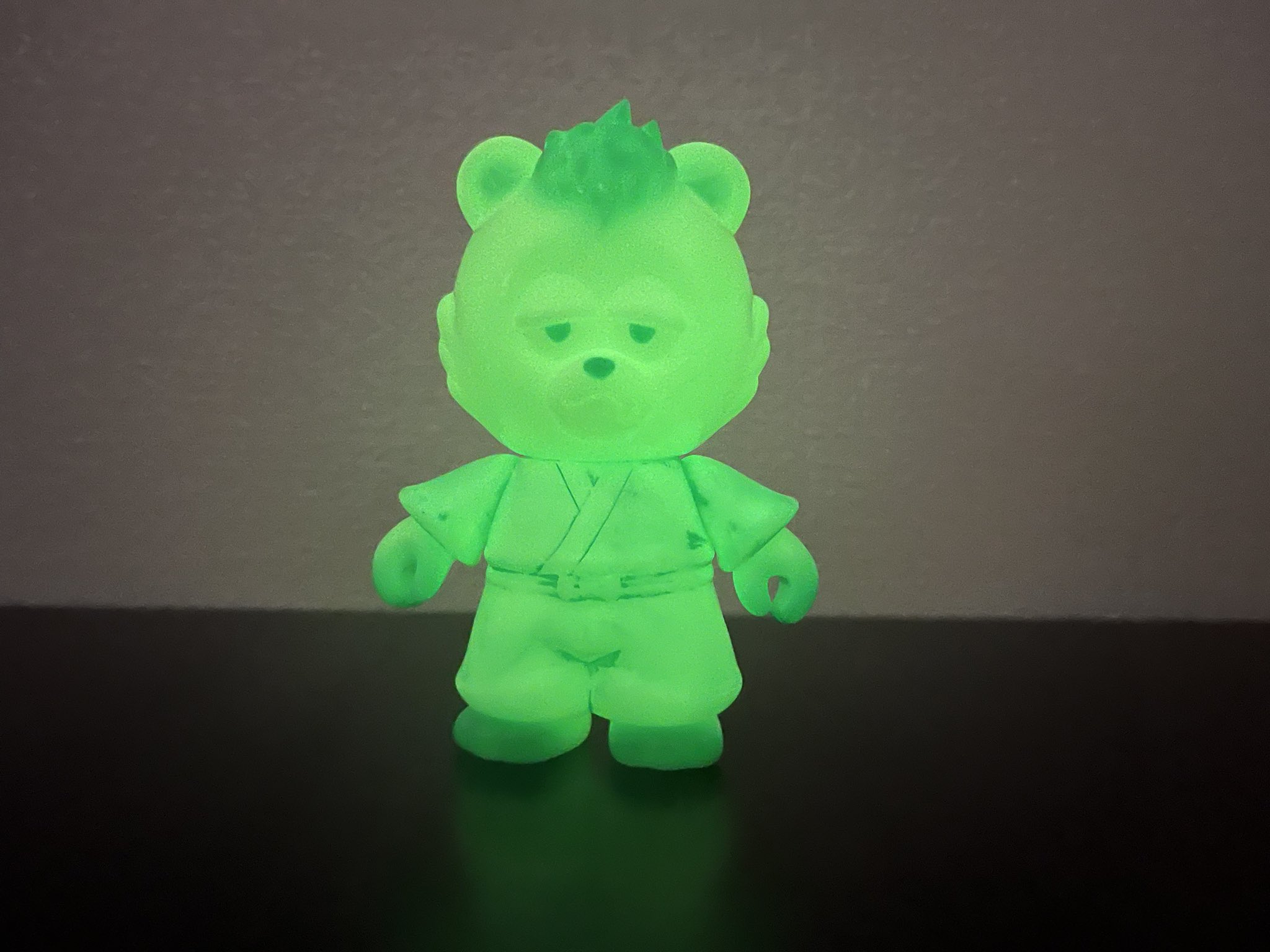 【Açaí さま】 figure ❀ パピエマシェ * ツリーを運ぶ ブタさん Yoshie on X