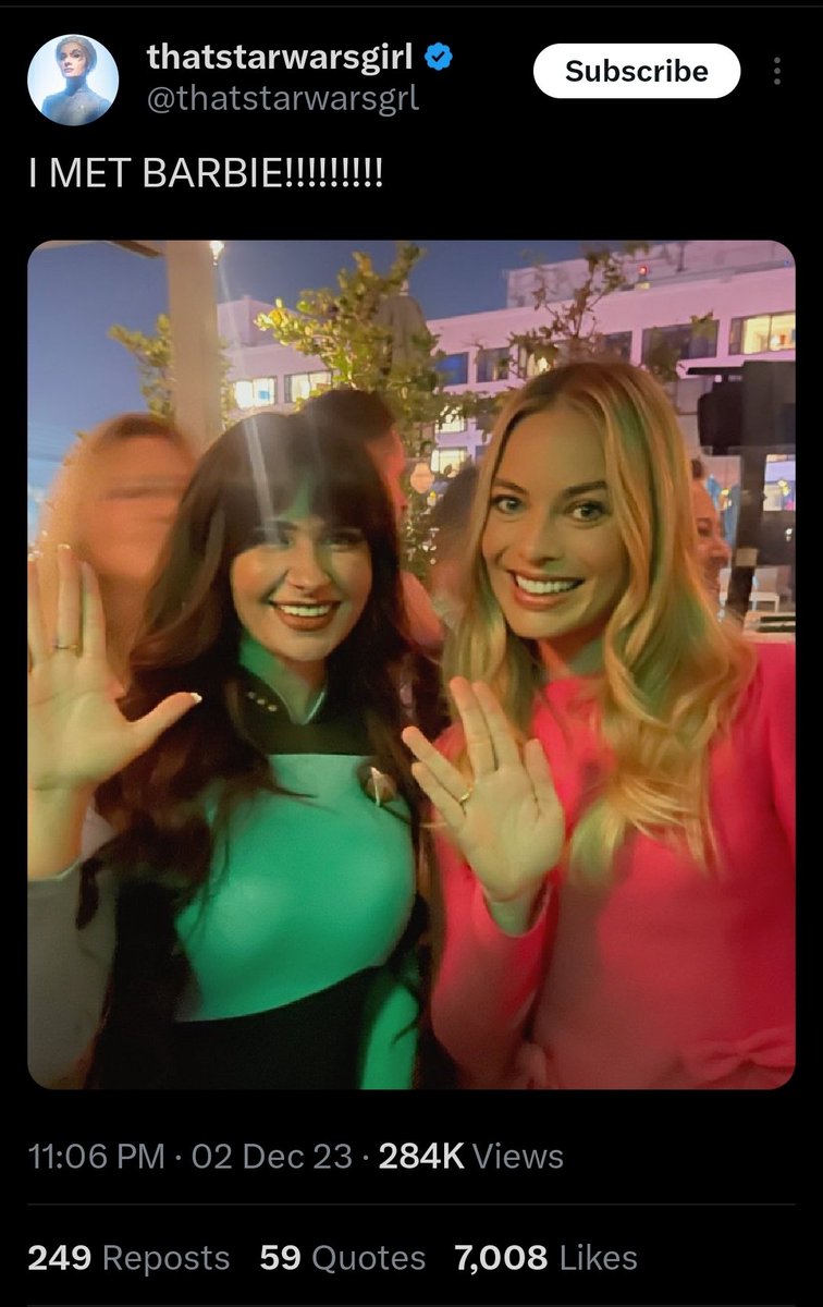 OrgChaosForever's tweet image. Maybe, just maybe, don't call them a moron in a video then pretend to be fan for a picture.