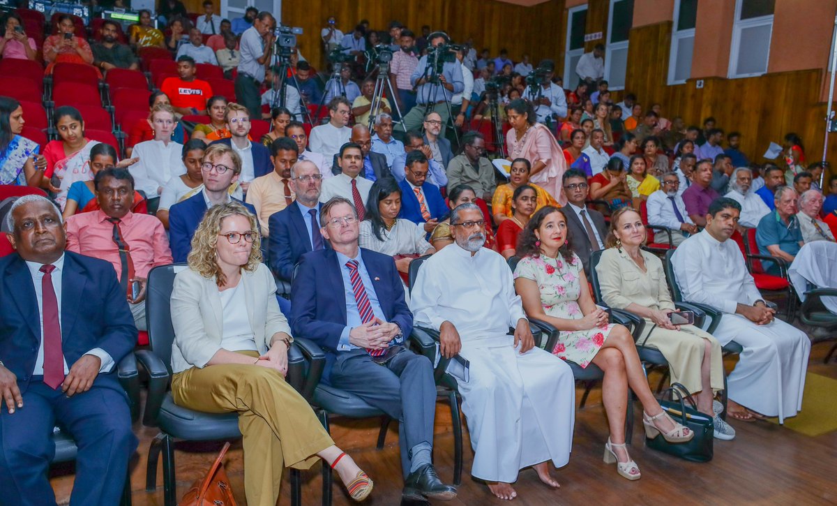 President's Media Division of Sri Lanka - PMD (@pmdnewsgov) on Twitter photo State Media Minister Shantha Bandara, ๐ณ๐ฑ Ambassador <a href="/HorbachBonnie/">Bonnie Horbach - Dutch Ambassador</a>, Ambassador for International Cultural Cooperation at <a href="/DutchMFA/">Dutch Ministry of Foreign Affairs ๐ณ๐ฑ</a>, <a href="/dewivandeweerd/">Dewi van de Weerd</a> and Ambassador of ๐ช๐ฌ Maged Mosleh also attended. (4/4)
Read More: pmd.gov.lk/news/dutch-govโฆ
#DiplomacyLK #PMD #LKA <a href="/slinnetherlands/">Sri Lanka Embassy, the Netherlands</a> State Media Minister Shantha Bandara, ๐ณ๐ฑ Ambassador <a href="/HorbachBonnie/">Bonnie Horbach - Dutch Ambassador</a>, Ambassador for International Cultural Cooperation at <a href="/DutchMFA/">Dutch Ministry of Foreign Affairs ๐ณ๐ฑ</a>, <a href="/dewivandeweerd/">Dewi van de Weerd</a> and Ambassador of ๐ช๐ฌ Maged Mosleh also attended. (4/4)
Read More: pmd.gov.lk/news/dutch-govโฆ
#DiplomacyLK #PMD #LKA <a href="/slinnetherlands/">Sri Lanka Embassy, the Netherlands</a>