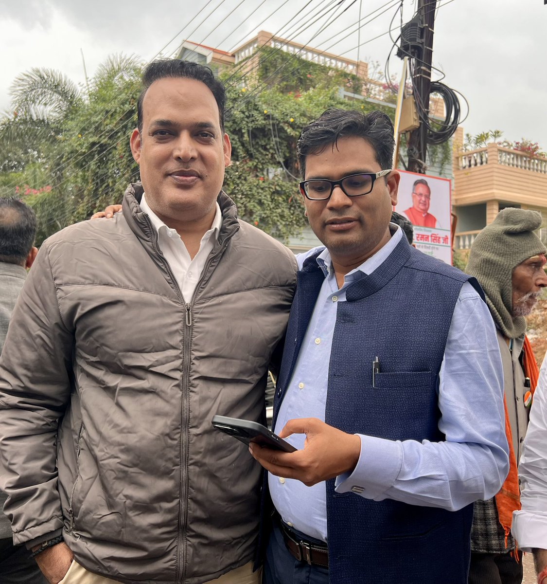यूथ आईकान युवाओं के प्रेरणास्रोत भाई ओपी चौधरी जी के साथ भेंट कर रायगढ़ की  एतिहासिक विजयी की बधाई देते हुए🌹🌹 <a href="/OPChoudhary_Ind/">OP Choudhary</a>