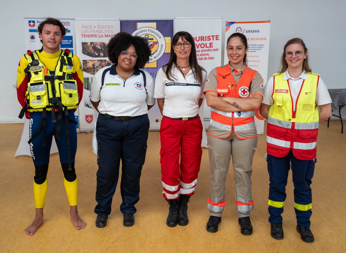 Sécurité Civile tweet media