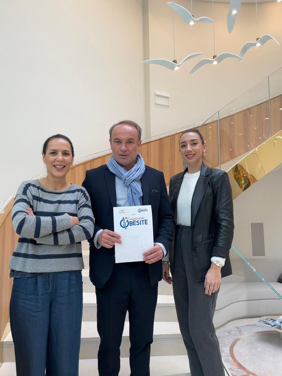 LigueObesite's tweet photo. Le président fondateur du Groupe Altrad, Mohed Altrad, via son fonds de dotation Altrad Solidarity, s’est engagé jusqu’au 31 octobre 2024, à soutenir financièrement, la LCO en signant récemment une nouvelle convention de mécénat.
https://t.co/cljlj0awfE https://t.co/yAhzRWOv31