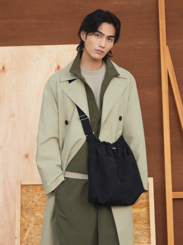 oshare_ph's tweet photo. GU Nylon Drawstring Shoulder Bag
PHP 1100

Size
Height 32.5 x width (bottom) 33cm, gusset: 10cm, shoulder length: ~110cm

FOR BATCH 13 PREORDER
Tentative ETA: mid-Feb 2024 or earlier
Comment or send us a DM! https://t.co/ltAPtVAfaM