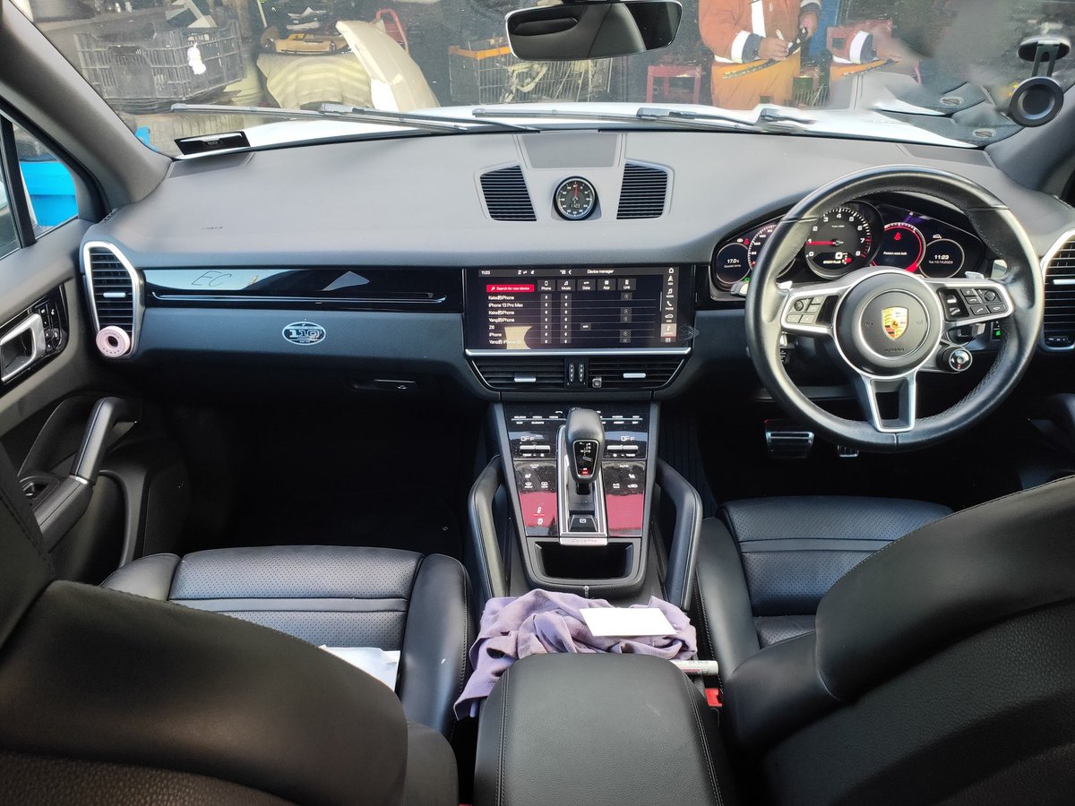 propelauto's tweet image. #FinallyArrived Porsche Cayenne 2.9L V6 2019' Car arrived at #PropelAuto 

Cayenne Owner's Get ready to Grab Spares for your car now👇🤗🏎

#Cayenne #Porsche #V6Engine #Faceliftedcar #HID #LED #Headlights #Taillights #SportRims #AlloyWheels #SGCars #PreOwnedCarSale #ExportCars