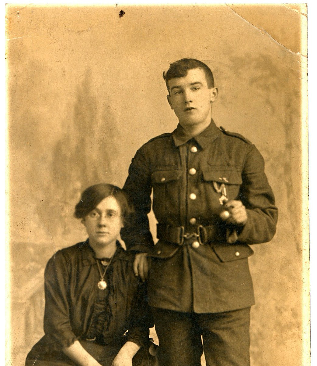 TheStoryDurham's tweet photo. Join our #DurhamDigitalDetectives by helping us identify a photo from our collection. Do you recognise these two unidentified people, including a male in military uniform? (c.1910-30)
Please RT to spread the word #HistoryMystery π΅οΈ https://t.co/Tlr4ZVoB1v