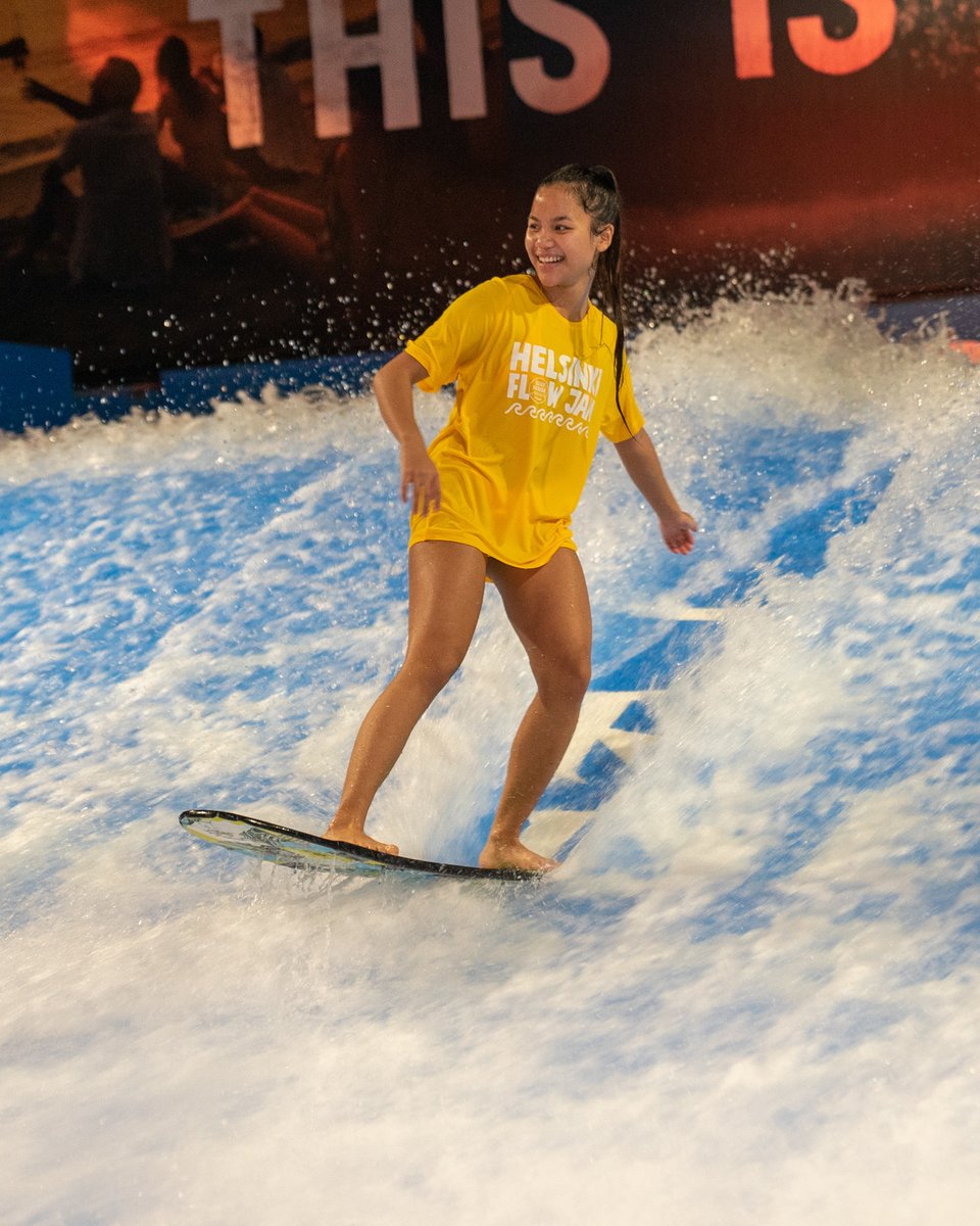 SurfHouseHEL's tweet image. A good week starts with a surf session 😎 🏄‍♀️  #flowrider #surfhousehelsinki #flowriding