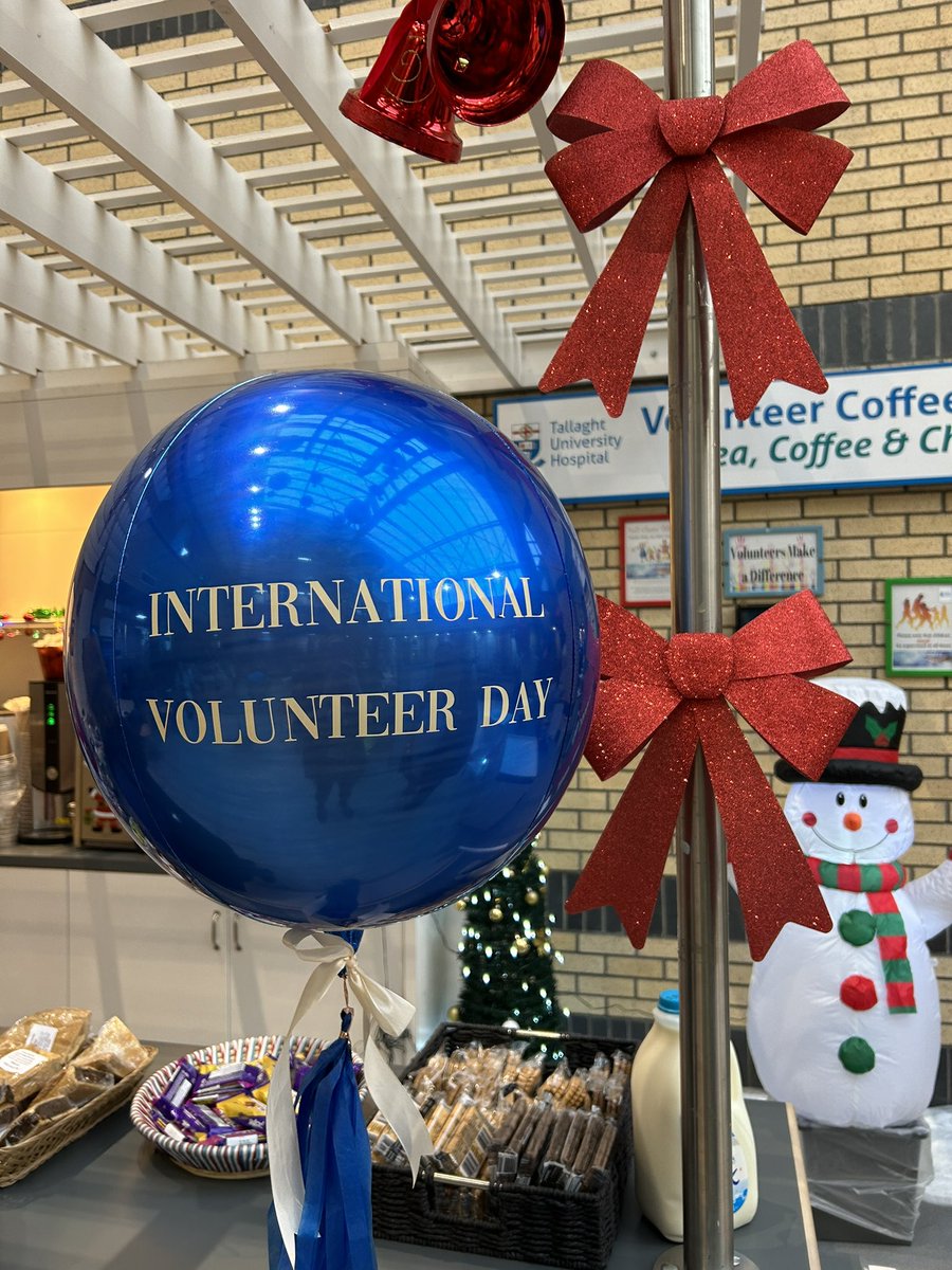 Happy International Volunteer Day to all our amazing volunteers who give their valuable time to make a difference assisting the patients and staff of TUH. Thank you #IVD2023 #volunteers #TUHWorkingTogether @lulunugent @ainemlynch11