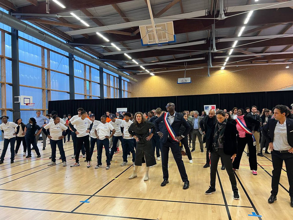 Amélie Oudéa-Castéra tweet media