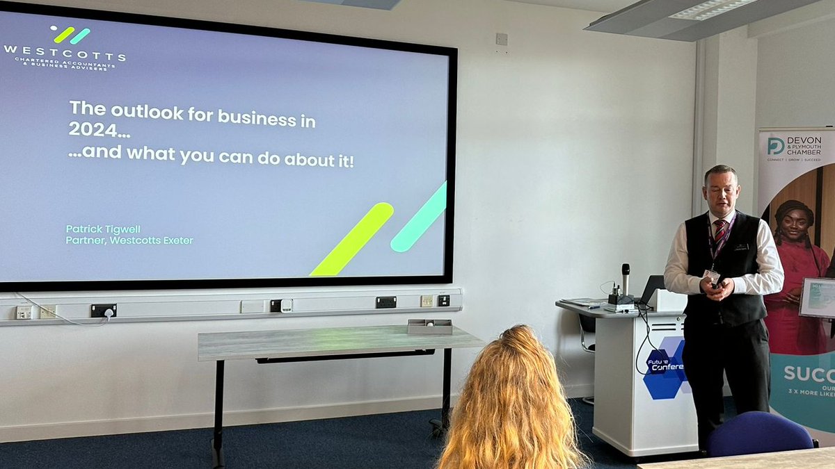 Chamber_Devon's tweet photo. Our final #CountyConversations speaker at @FSCExeter is - Patrick Tigwell, Partner at @westcottsUK, who is telling us the outlook for business in 2024... and what you can do about it 💪🏼

#connectgrowsucceed #peopleplanetpurpose https://t.co/KX6zaTtrDX