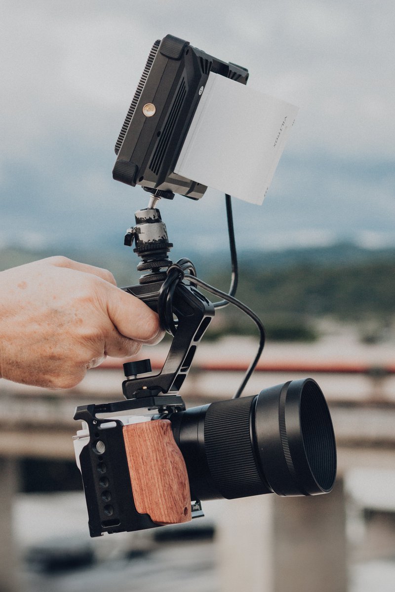DesviewGlobal's tweet photo. Thanks to @cacaosmedia for showing us the P52 monitor pictures and photography experience: "In photography, the learning curve is long, it requires money, time, learning, practice and soul investment." 😊
#desview #photographer #videographer #filmmaker #monitor #contentcreator https://t.co/8usZSyYzPI