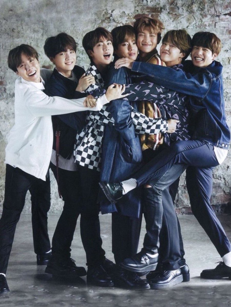 haruspe215's tweet photo. EXOが6年。
BIGBANGも6年。
SUPER JUNIORに関しては、最後の除隊メンバーまで、なんと10年かかってる😳
これ兵役で全員揃うまでの期間。
バンタンは最短の2年半で全員揃う。
私たちファンにとって、こんなに幸せなことってある？ただただ、ありがとうだよ💜静かに無事を祈り待とうね。 https://t.co/vVPHygnfcD
