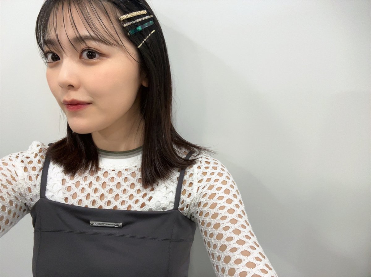 nogizaka46's tweet photo. 【ブログ更新 柴田柚菜】 19時から…？ https://t.co/8CDM8FW5dS https://t.co/sOsQfihgMz