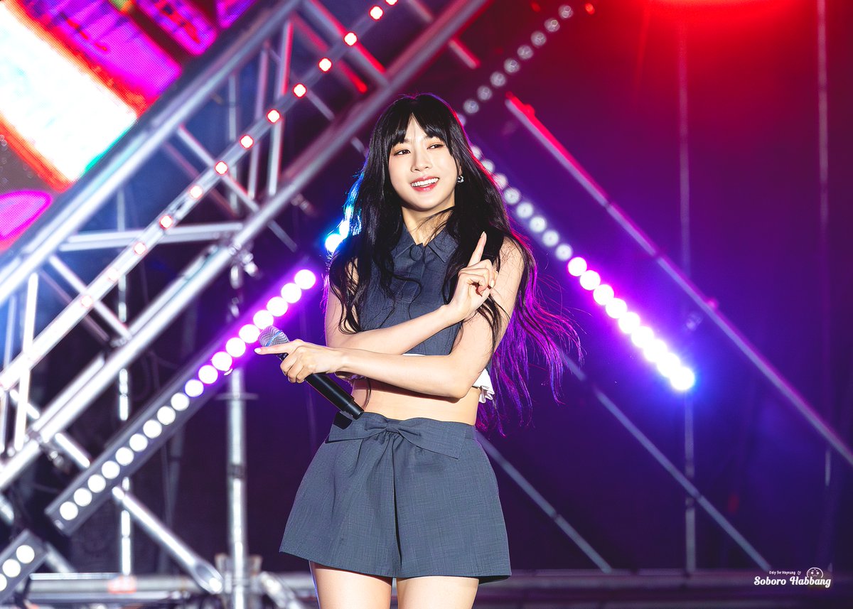 231020 광양 KPOP 페스티벌 HQ  

<a href="/Apinkohy/">오하영</a>
하영아 태어난지 10000일 축하해!😆
우리 오래오래 보자!💛🥰

#오하영 #에이핑크 #Hayoung #Apink