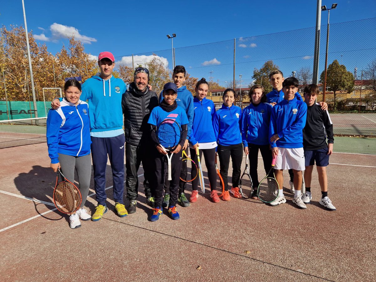 Club Tenis Alborada tweet media