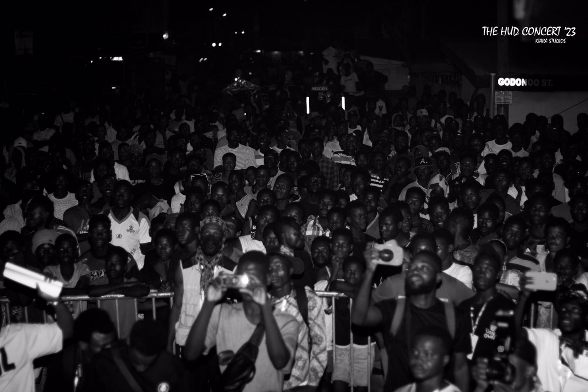LetsGrow_Togeth's tweet image. The hud concert by our superstar @Roberthud09 was lit let’s do this again.. Thanks for coming through to support your boy 🙌🏾🇬🇭
#TeamHudEmbassy