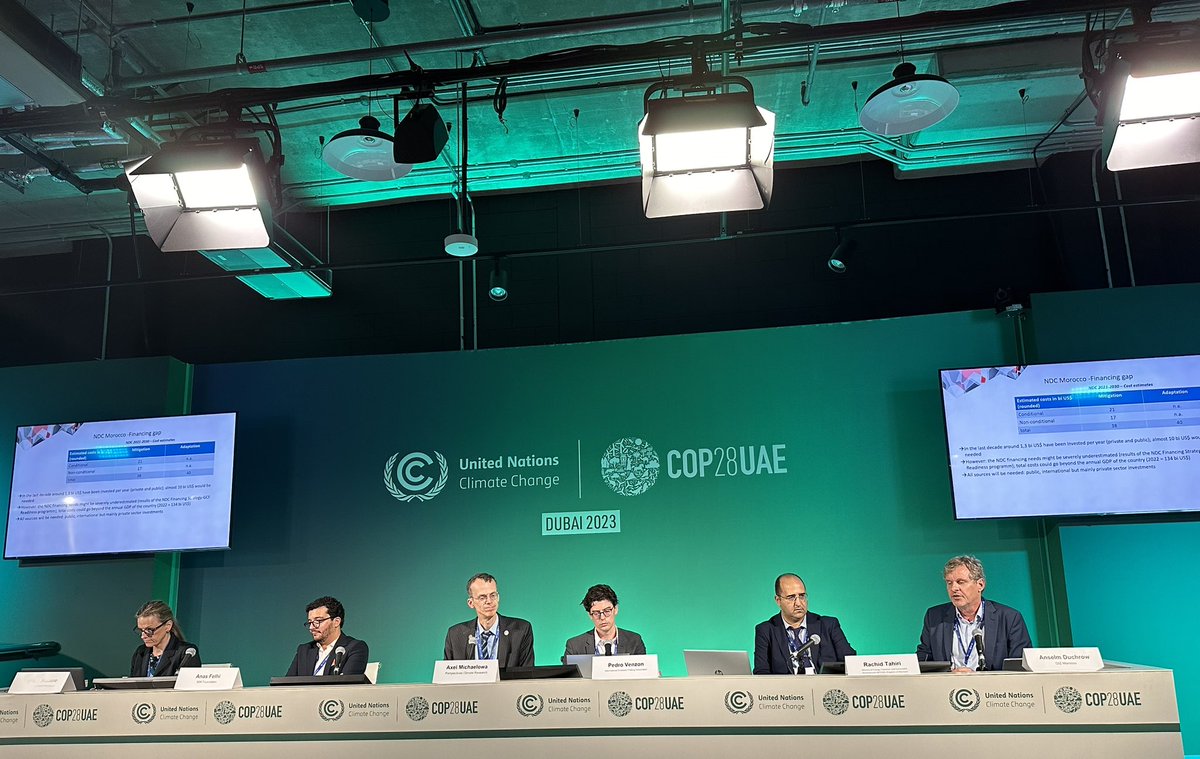 #Morocco 🇲🇦 paving the road for #carbon market while GGGI as <a href="/FenellaAouane/">Fenella Aouane</a> emphasised are supporting through a ‘national transformational change in policies’.

<a href="/COP28_UAE/">COP28 UAE</a> moderated by the well known economist <a href="/AxelMichaelowa/">Axel Michaelowa</a> 

#article6 #CarbonCredit 

<a href="/GGGIMorocco/">GGGIMorocco</a>