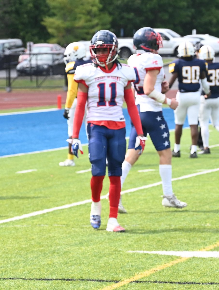 Khalil Olinger Mid year qualifier Flyght Prep ‘24 6’0 170lbs ATHLETE (Wr/Db/Safety/Returner) 3.2 GPA Full season stats (post season included) 85 tackles 10 PBU’s 3 Int’s🔥🔥 Prep film:hudl.com/v/2Lu55p Highschool Film: hudl.com/v/2JvJ1h