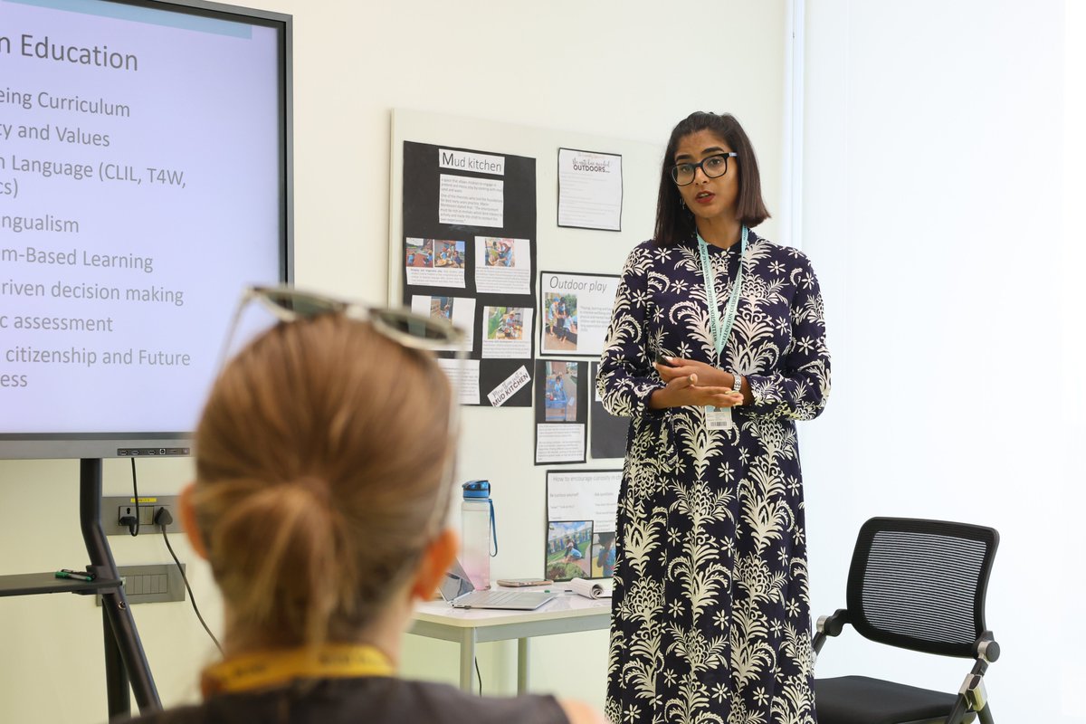 WCIindia's tweet photo. During the recent Community Information Session, hosted by Ms Rashmi Dixon, #EarlyYears Class Teacher, we explored the role of our educators and how they work through holistic assessment approaches to extend and deepen children's ideas and theories. https://t.co/zbEv9IkSwu