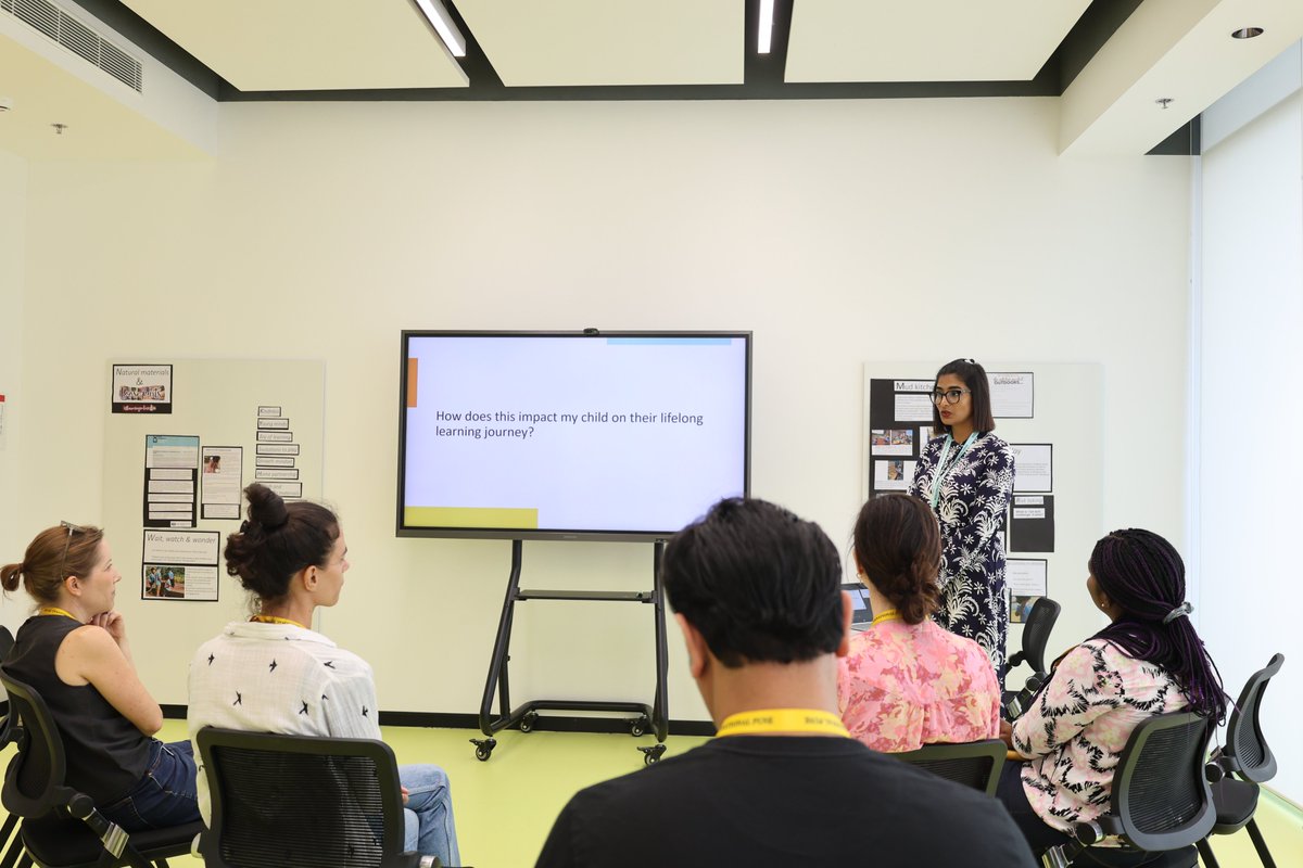 WCIindia's tweet photo. During the recent Community Information Session, hosted by Ms Rashmi Dixon, #EarlyYears Class Teacher, we explored the role of our educators and how they work through holistic assessment approaches to extend and deepen children's ideas and theories. https://t.co/zbEv9IkSwu